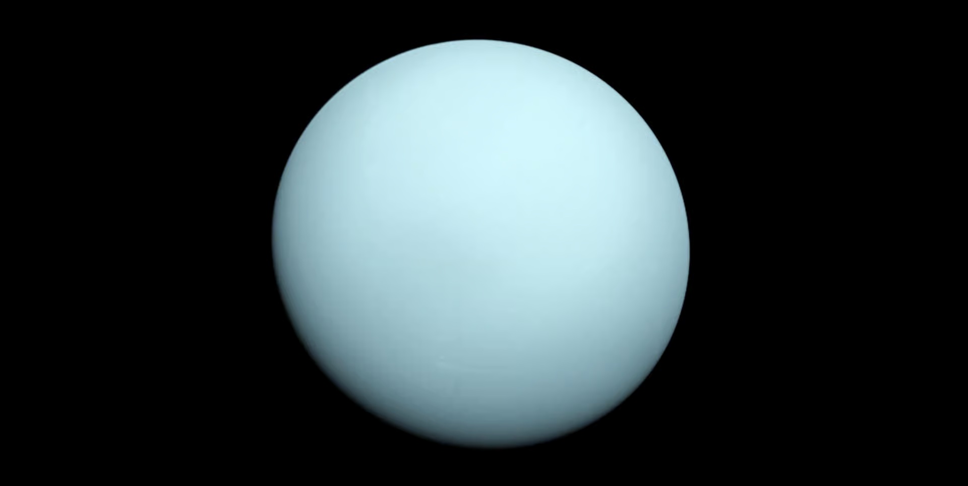 Uranus par Voyager 2